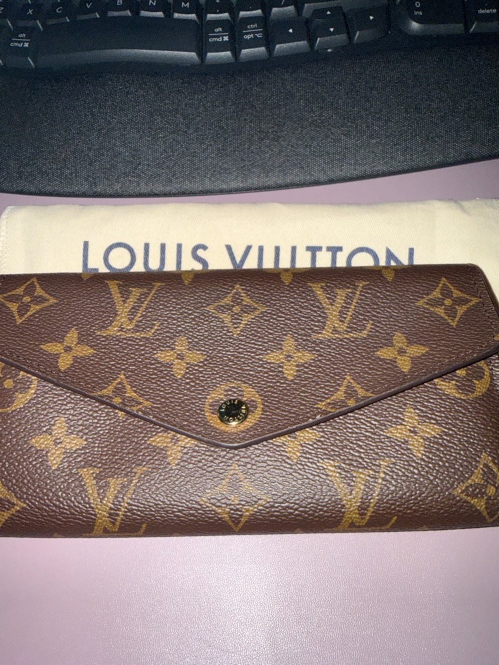 Louis Vuitton Sarah wallet